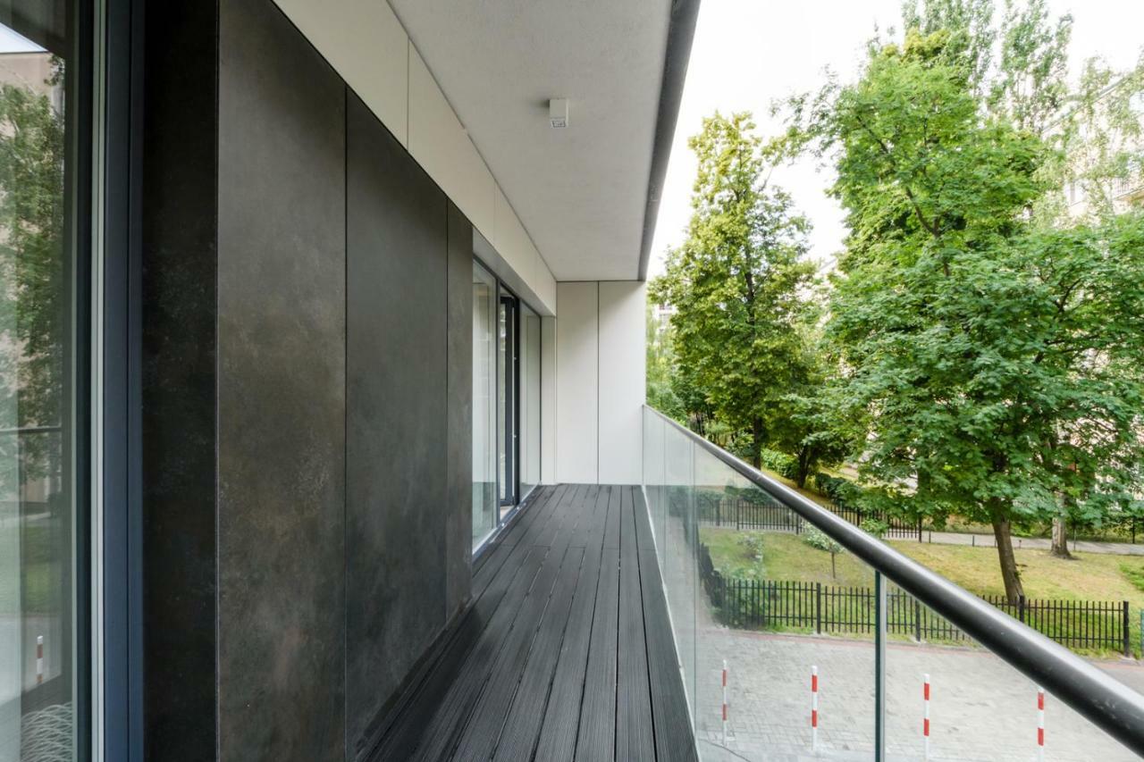 Zlota Luxury Apartments Varşovia Exterior foto