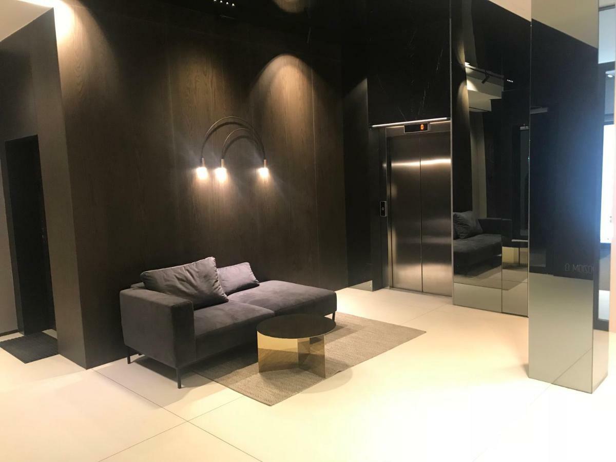 Zlota Luxury Apartments Varşovia Exterior foto