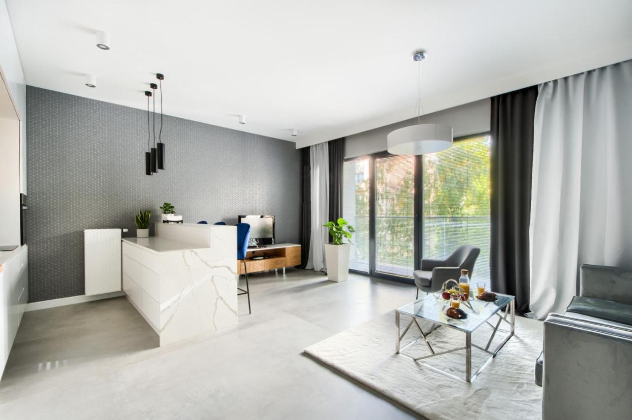 Zlota Luxury Apartments Varşovia Exterior foto