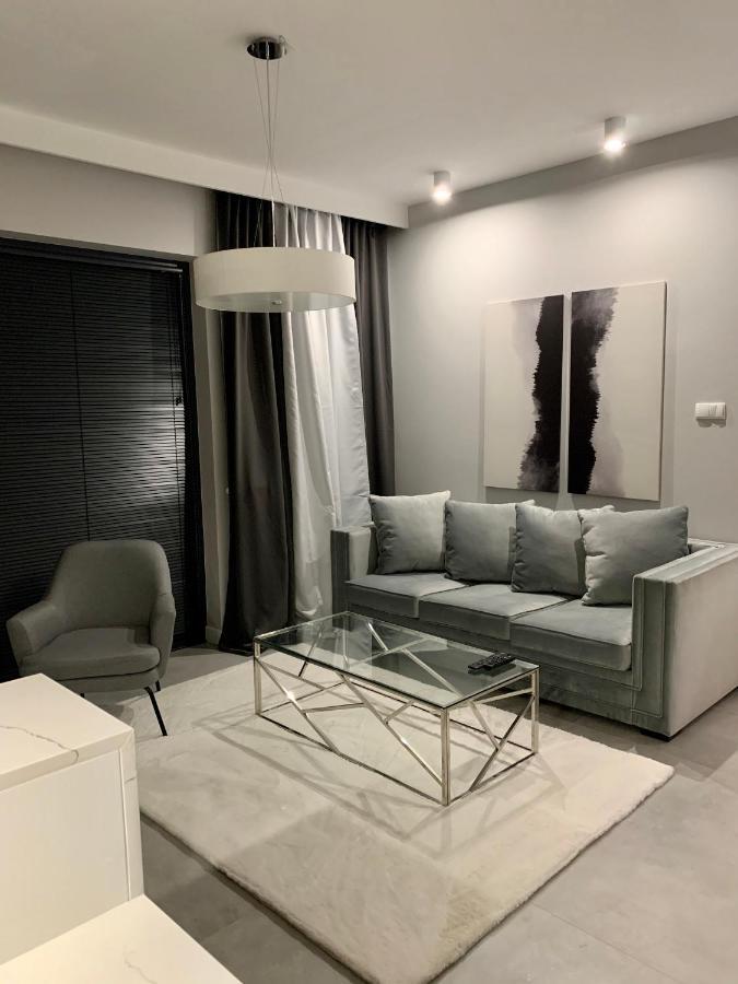 Zlota Luxury Apartments Varşovia Exterior foto